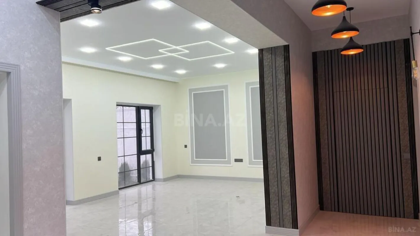 Satılır 4 otaqlı həyət evi 165 m²