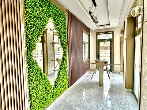 Satılır obyekt 140 m²