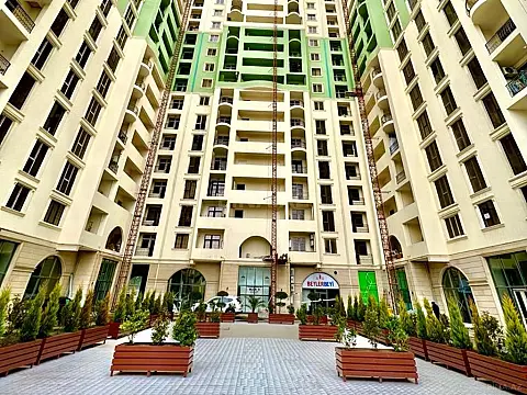 Satılır obyekt 140 m² — Bakı 140.00 m²