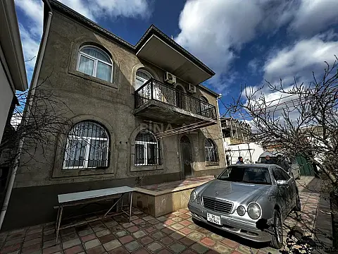 Satılır 5 otaqlı həyət evi 240 m² — Bakı, Badamdar 5 otaq 240.00 m²