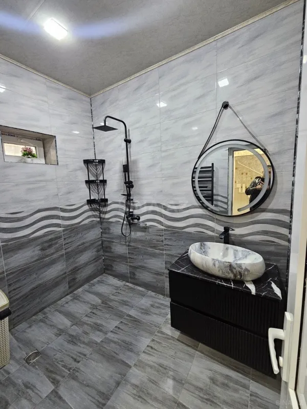 Satılır 4 otaqlı həyət evi 160 m²