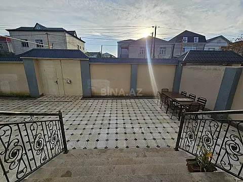 Satılır 4 otaqlı həyət evi 160 m²