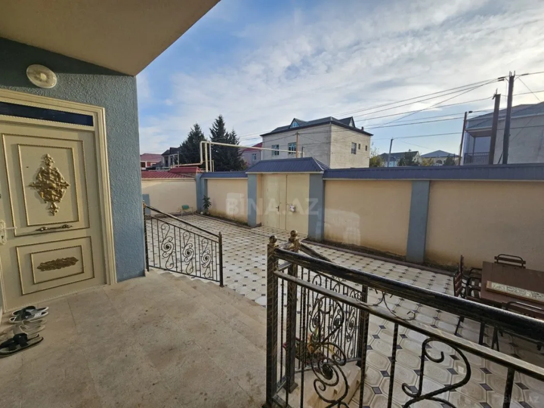 Satılır 4 otaqlı həyət evi 160 m²