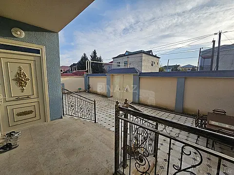 Satılır 4 otaqlı həyət evi 160 m²