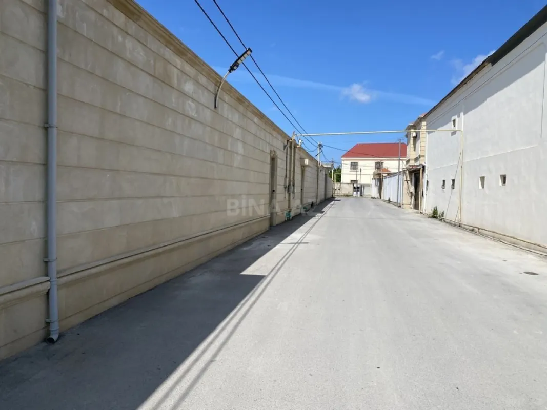 Kirayə verilir 6 otaqlı həyət evi 300 m²