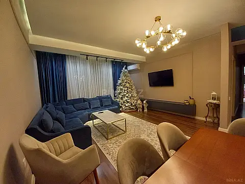 Satılır 3 otaqlı mənzil 117 m²