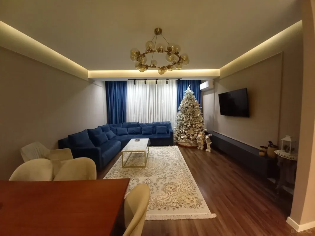 Satılır 3 otaqlı mənzil 117 m²