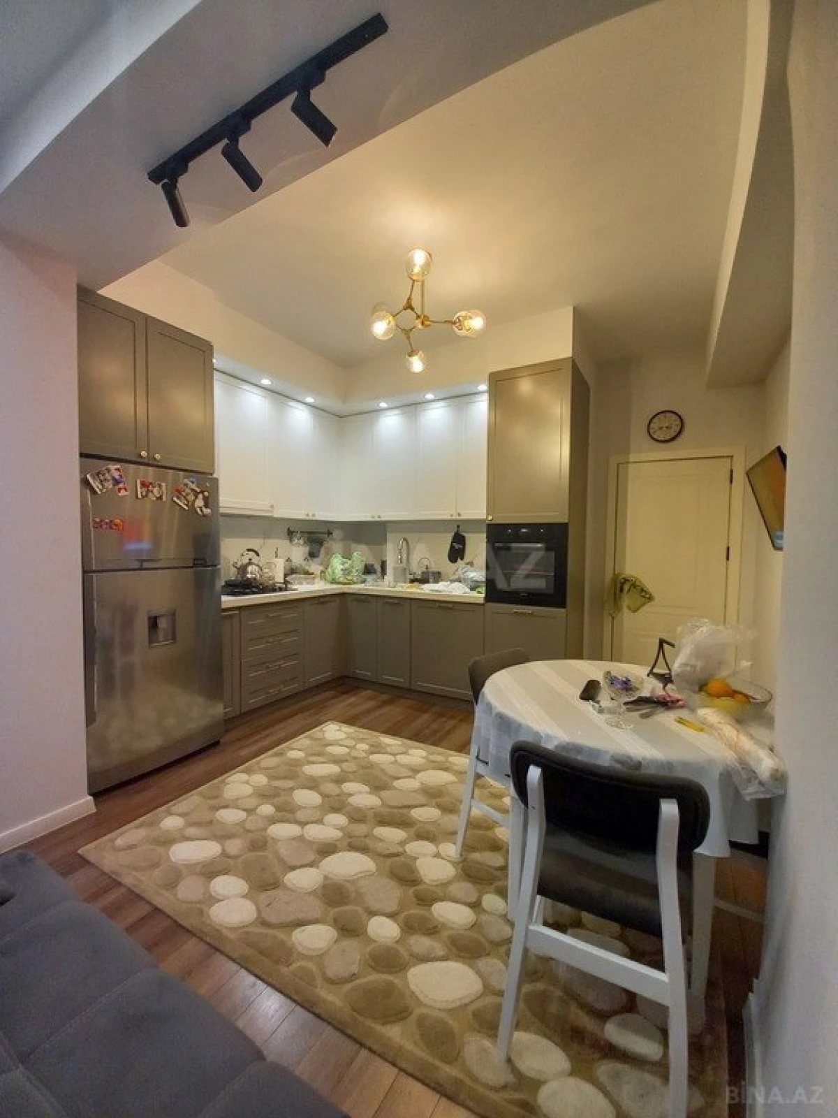 Satılır 3 otaqlı mənzil 117 m²