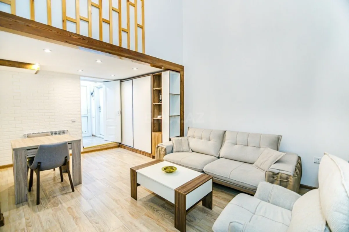 Kirayə verilir 2 otaqlı mənzil 45 m²