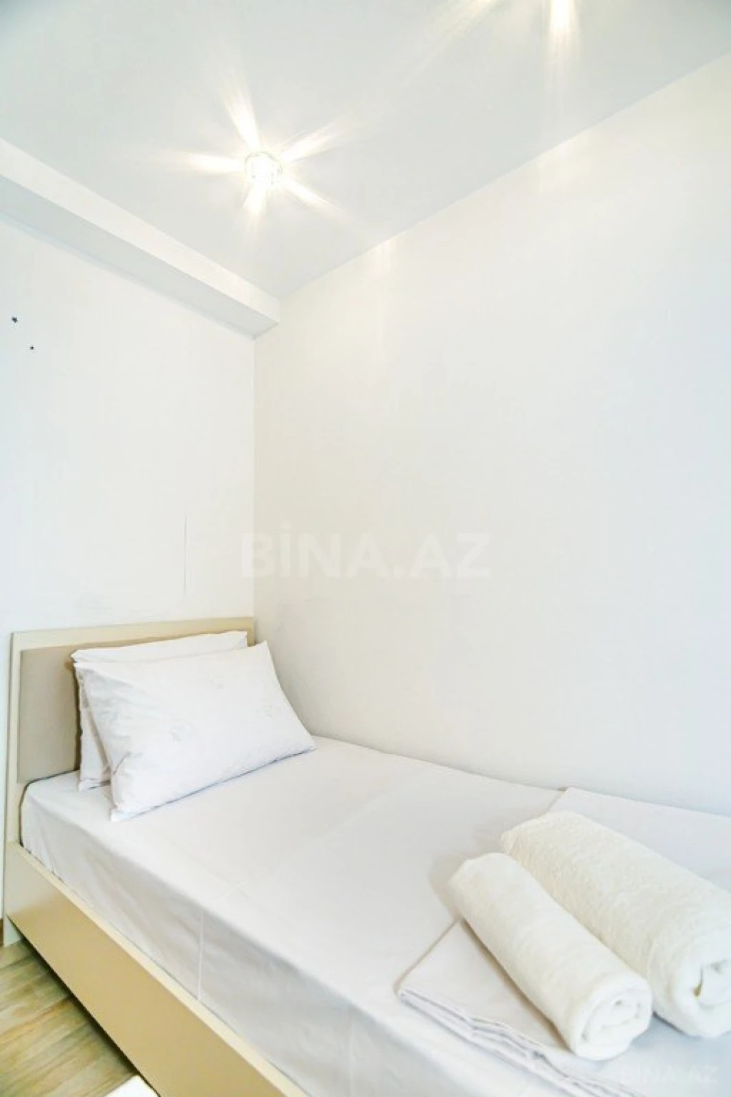 Kirayə verilir 2 otaqlı mənzil 45 m²