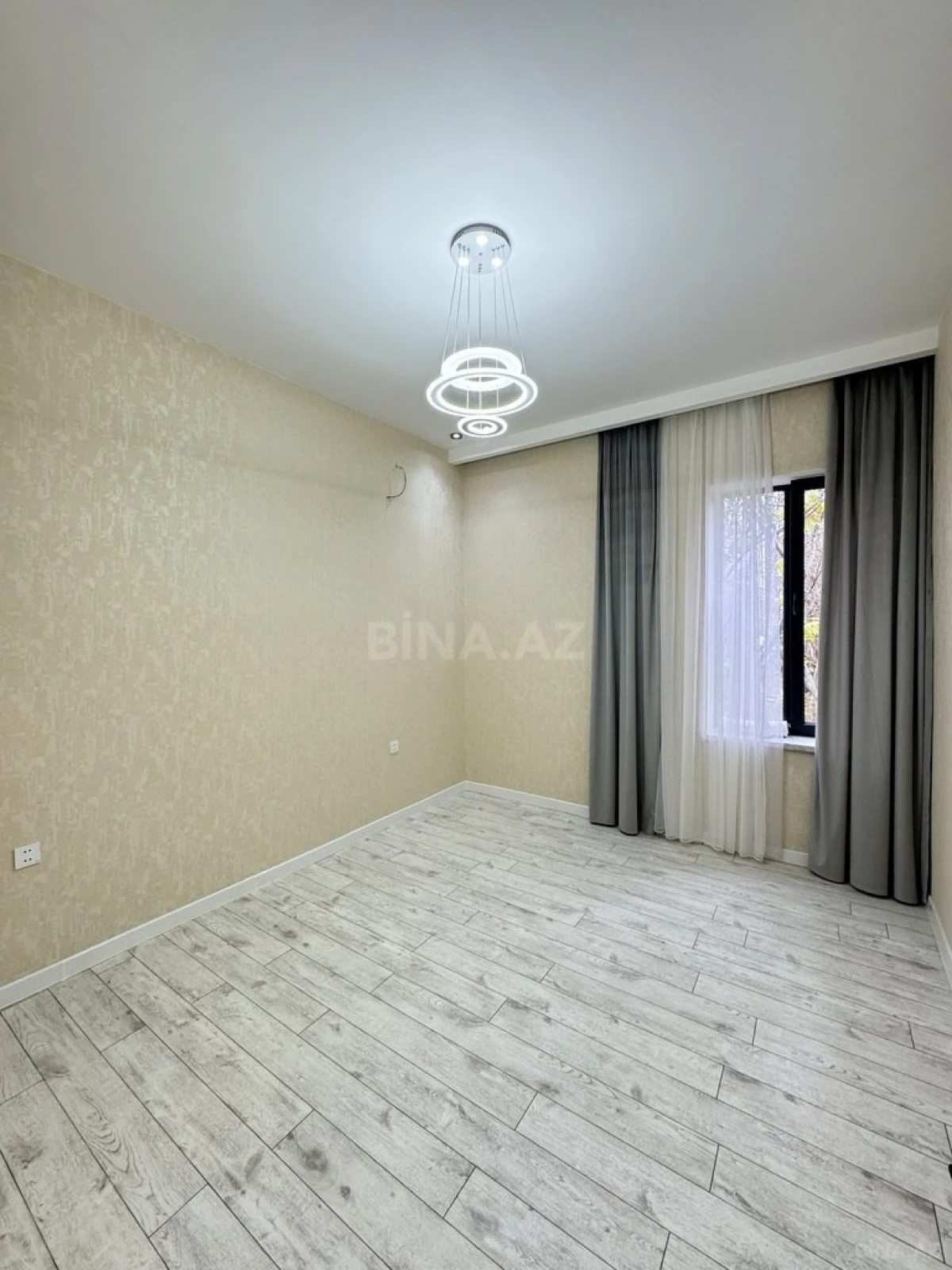 Satılır 4 otaqlı həyət evi 110 m²