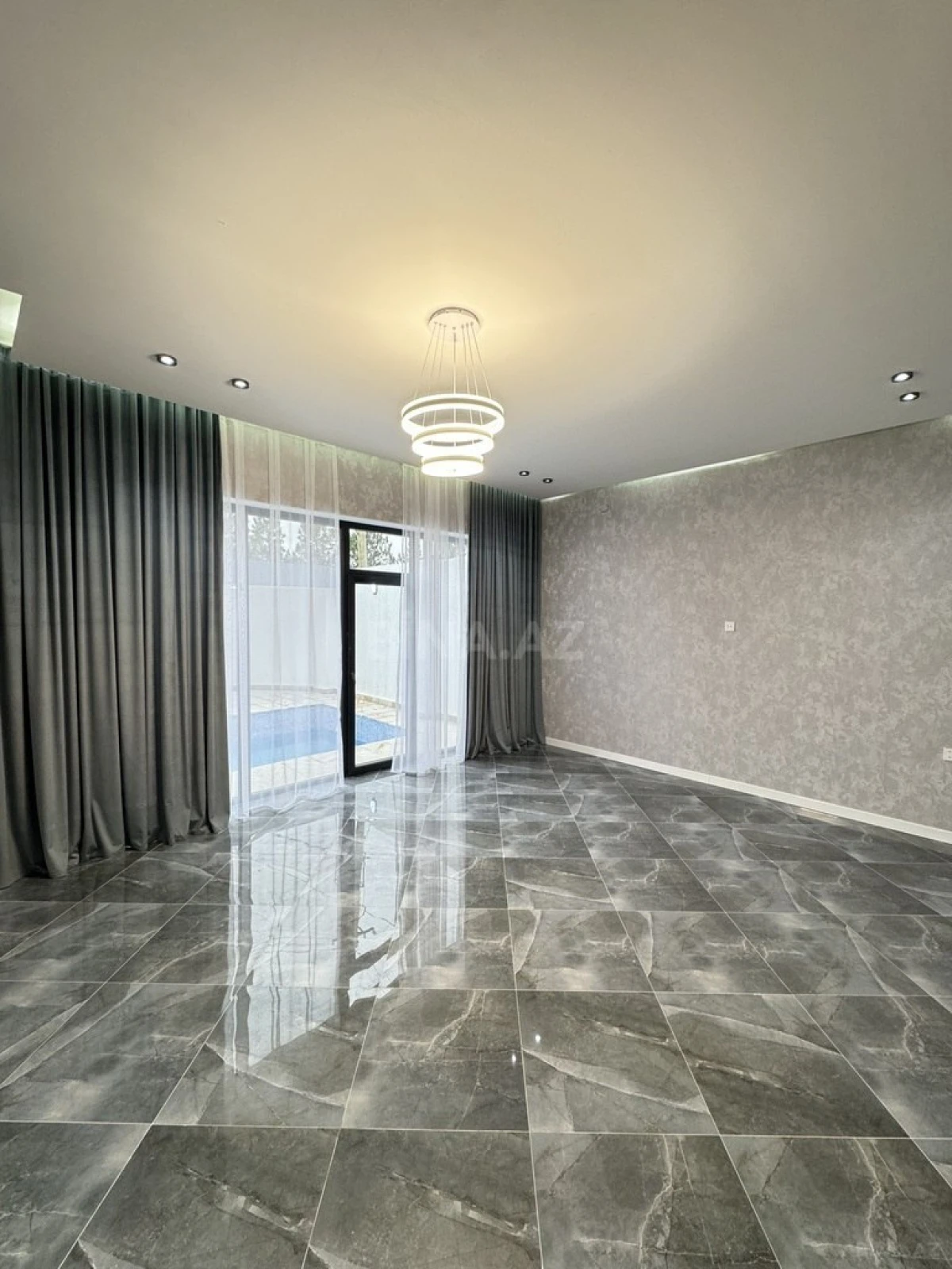 Satılır 4 otaqlı həyət evi 110 m²