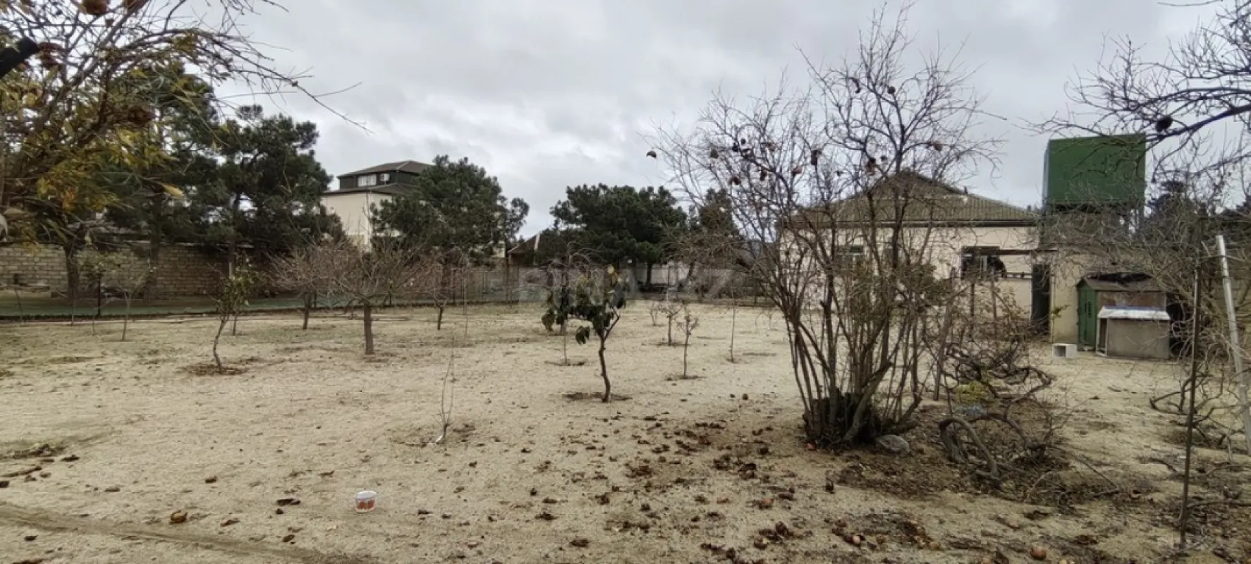 Satılır torpaq sahəsi 20 m²