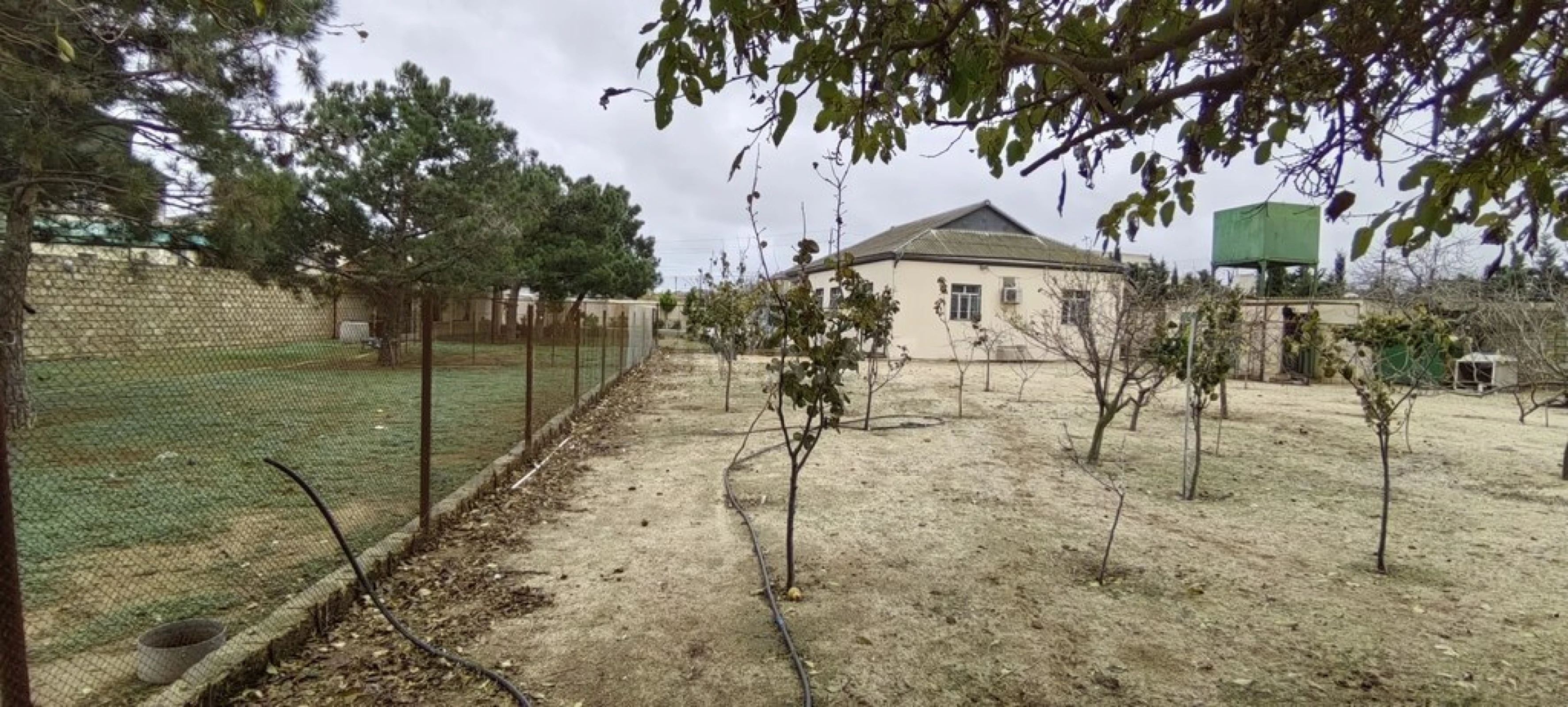 Satılır torpaq sahəsi 20 m²