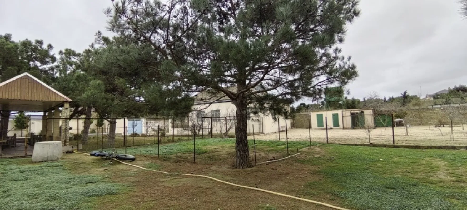 Satılır torpaq sahəsi 20 m²