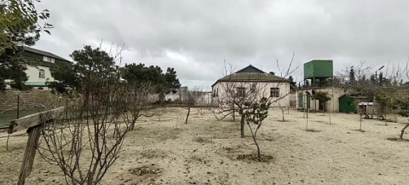 Satılır torpaq sahəsi 20 m²