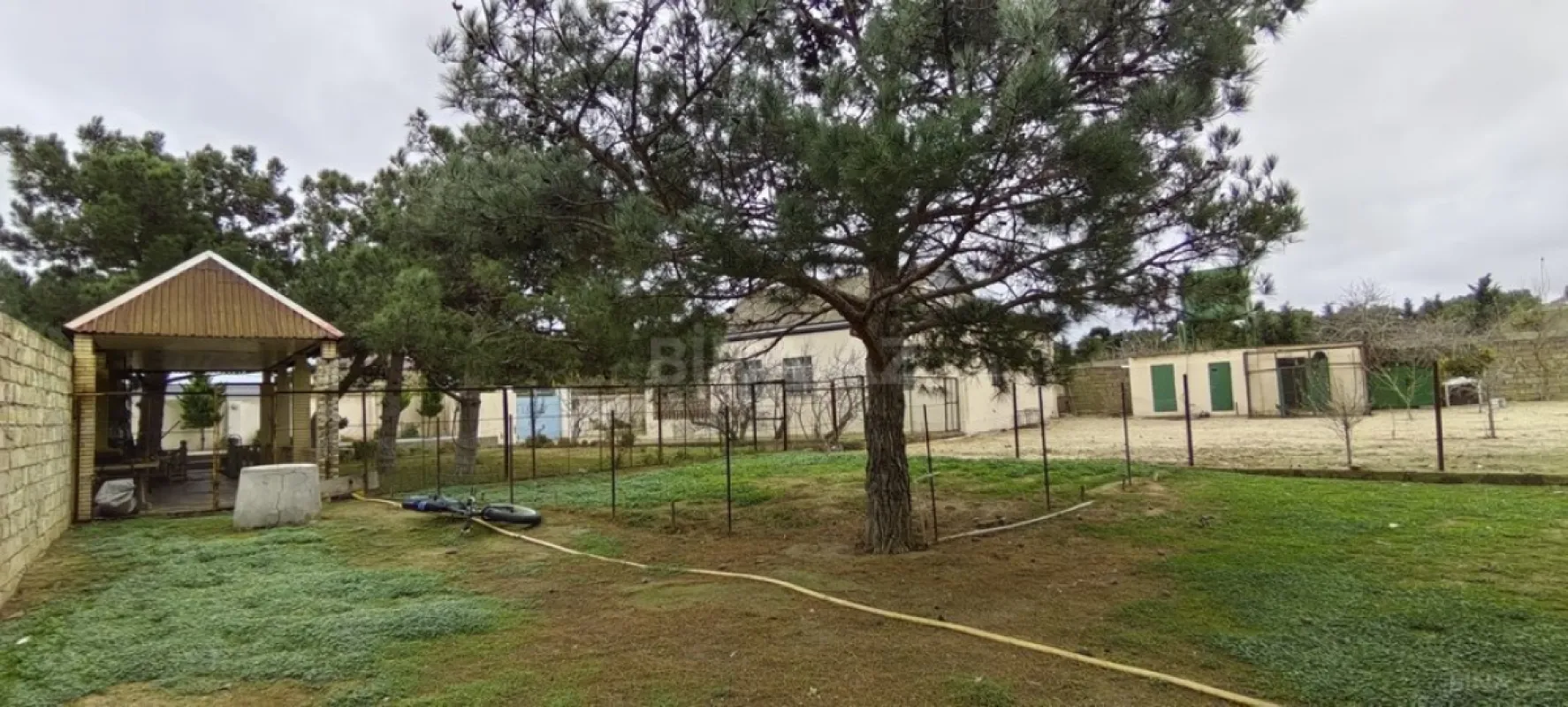 Satılır torpaq sahəsi 20 m²