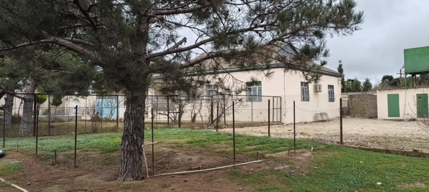 Satılır torpaq sahəsi 20 m²