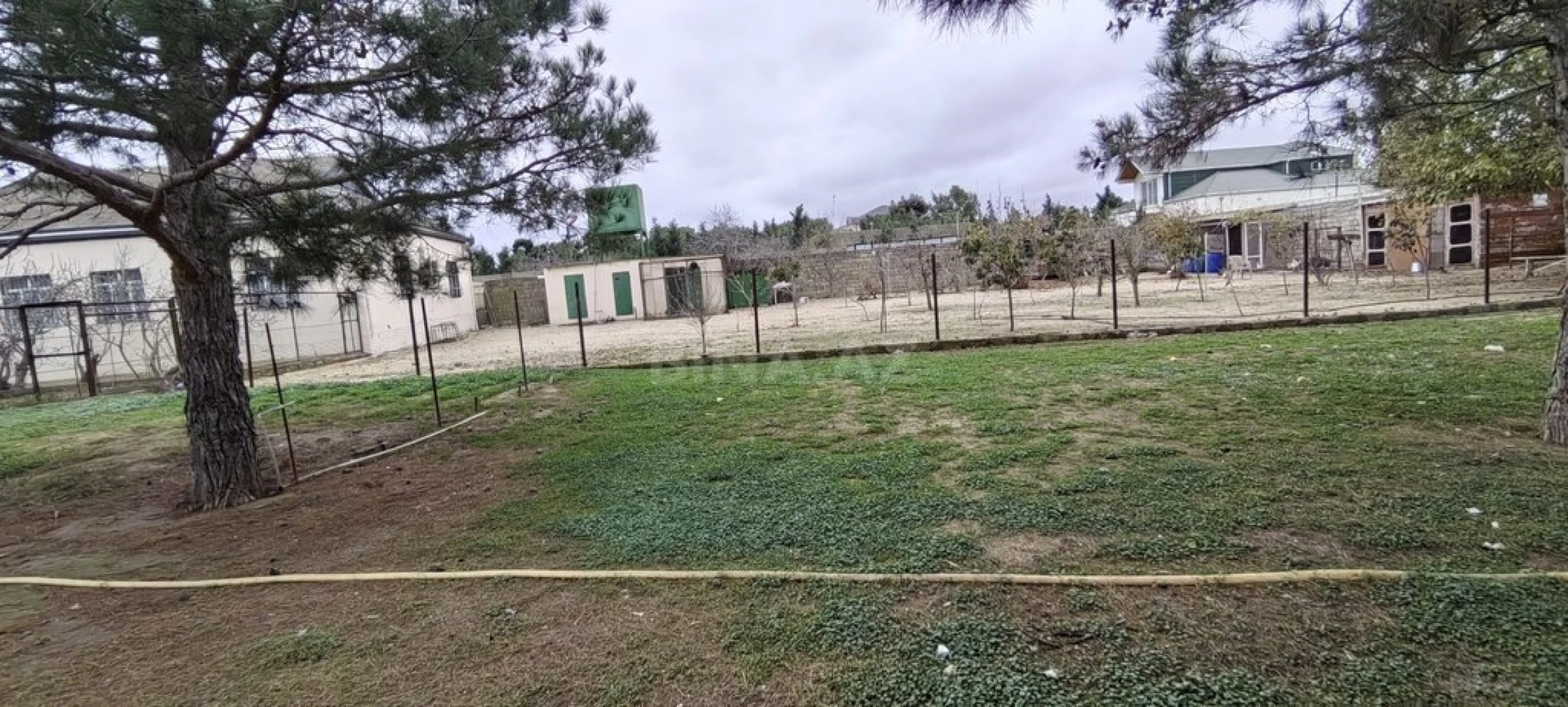 Satılır torpaq sahəsi 20 m²