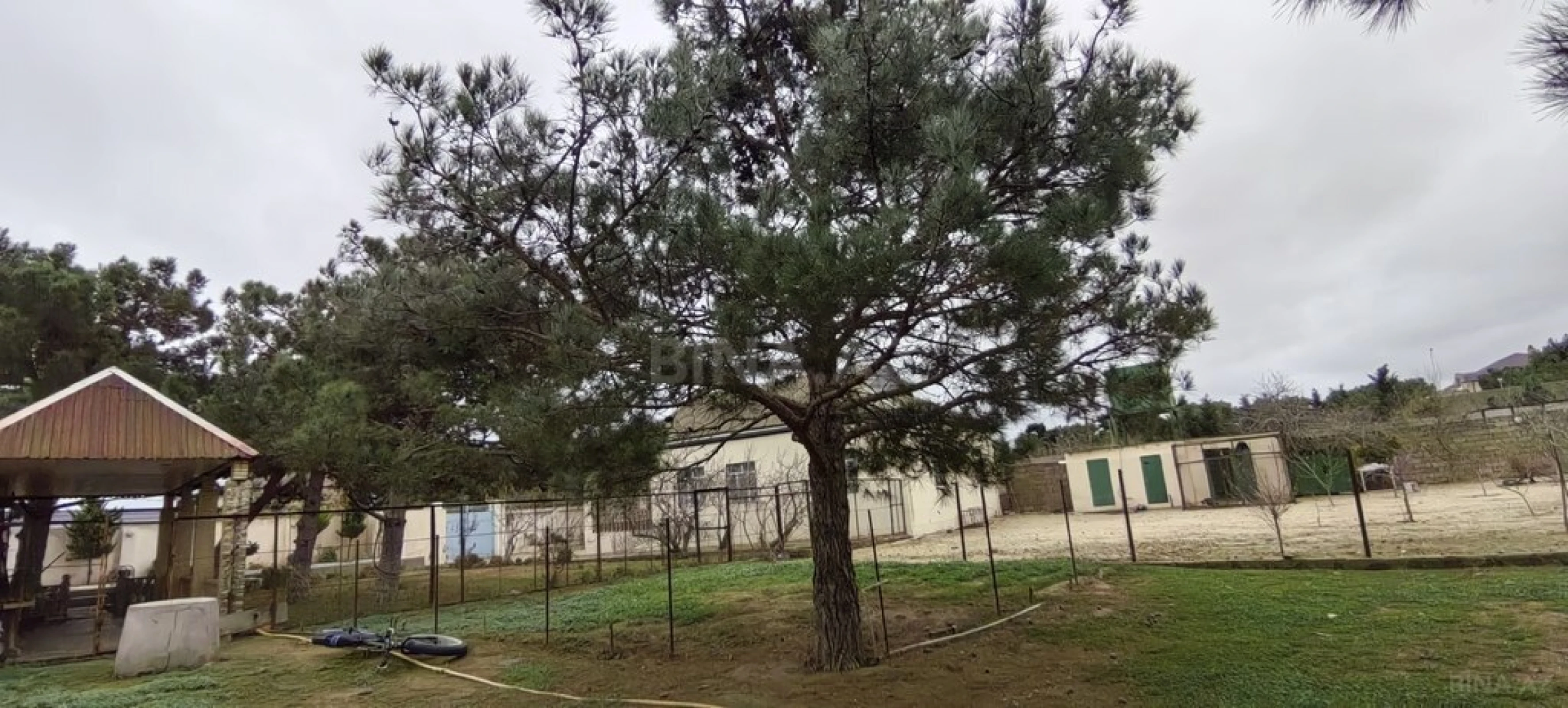 Satılır torpaq sahəsi 20 m²