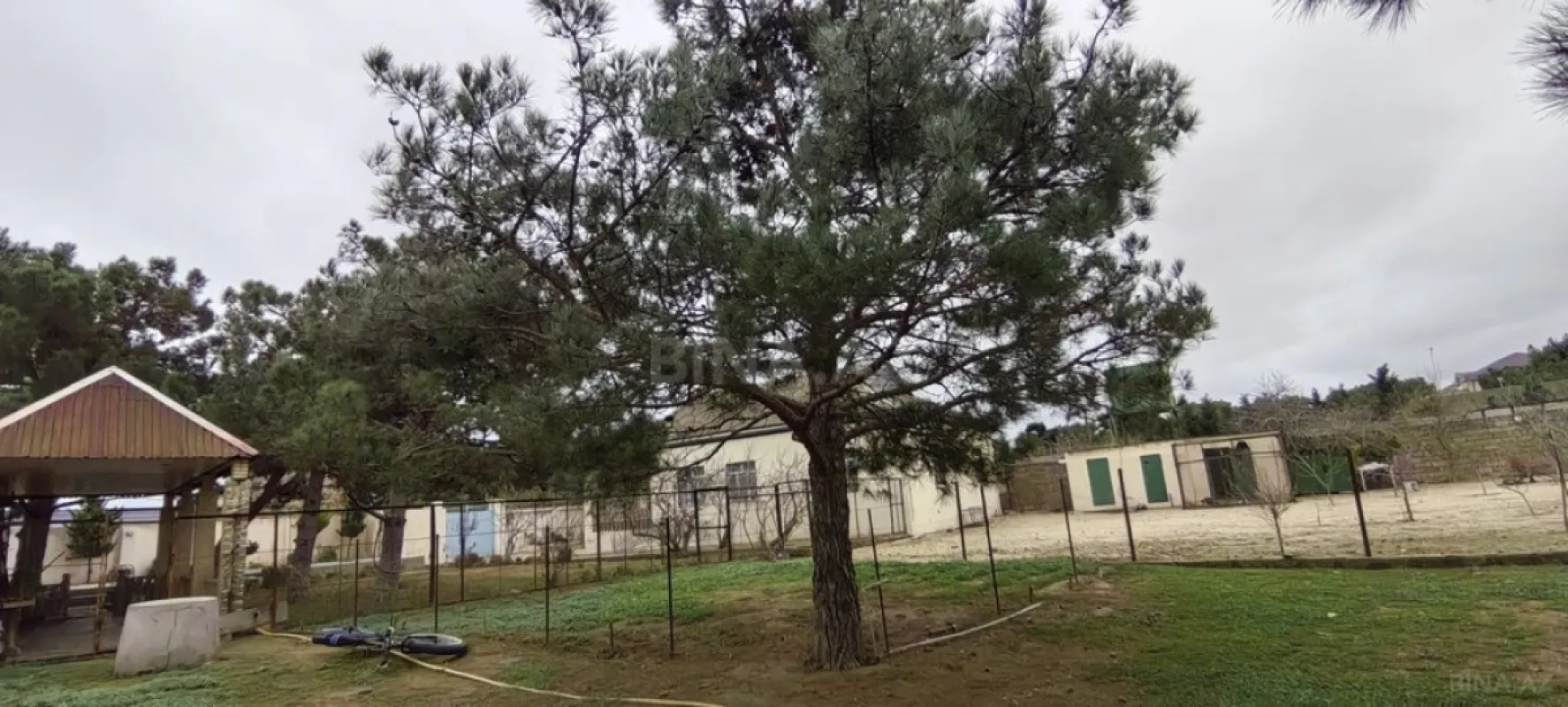 Satılır torpaq sahəsi 20 m²