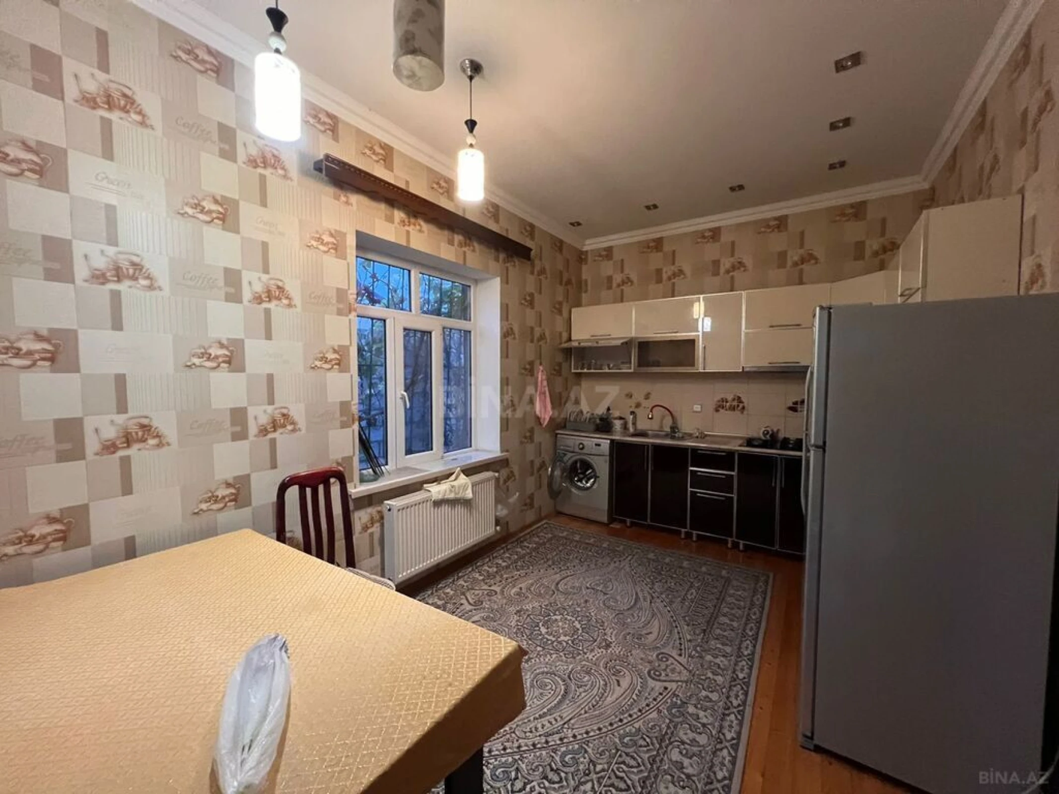 Satılır 4 otaqlı həyət evi 160 m²