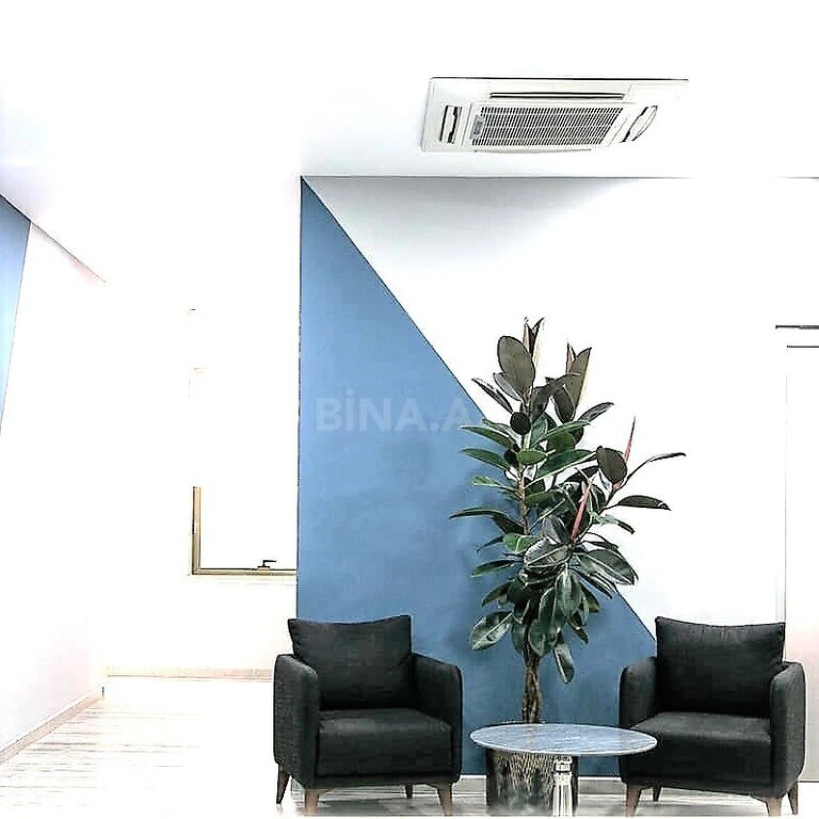 Kirayə verilir 20 otaqlı ofis 1200 m²