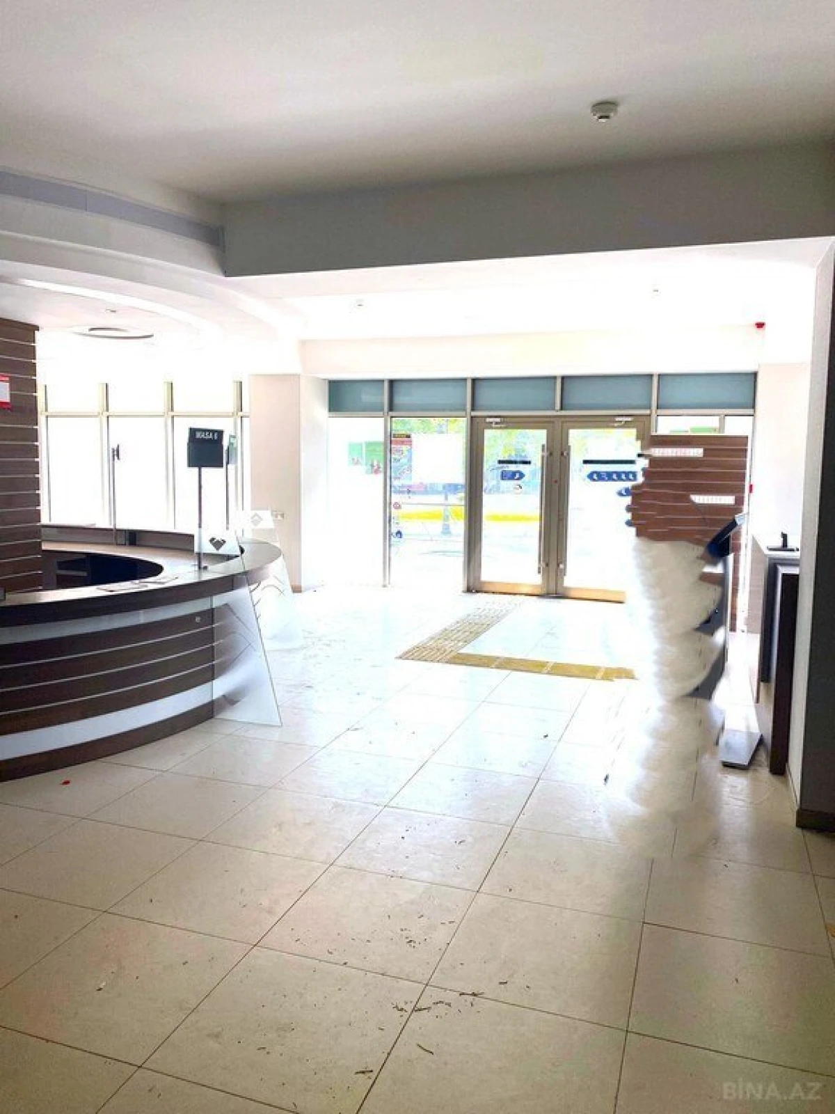 Kirayə verilir 20 otaqlı ofis 1200 m²