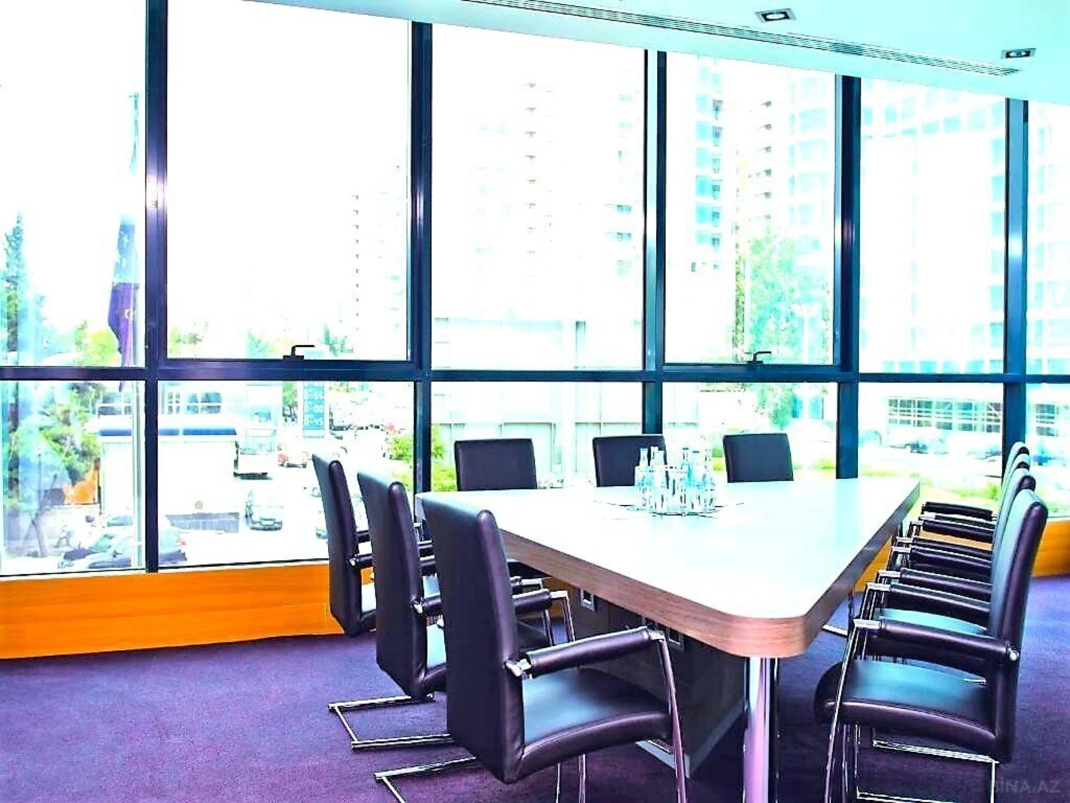 Kirayə verilir 20 otaqlı ofis 1200 m²