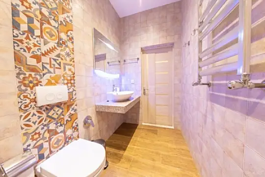 Kirayə verilir 2 otaqlı mənzil 62 m²