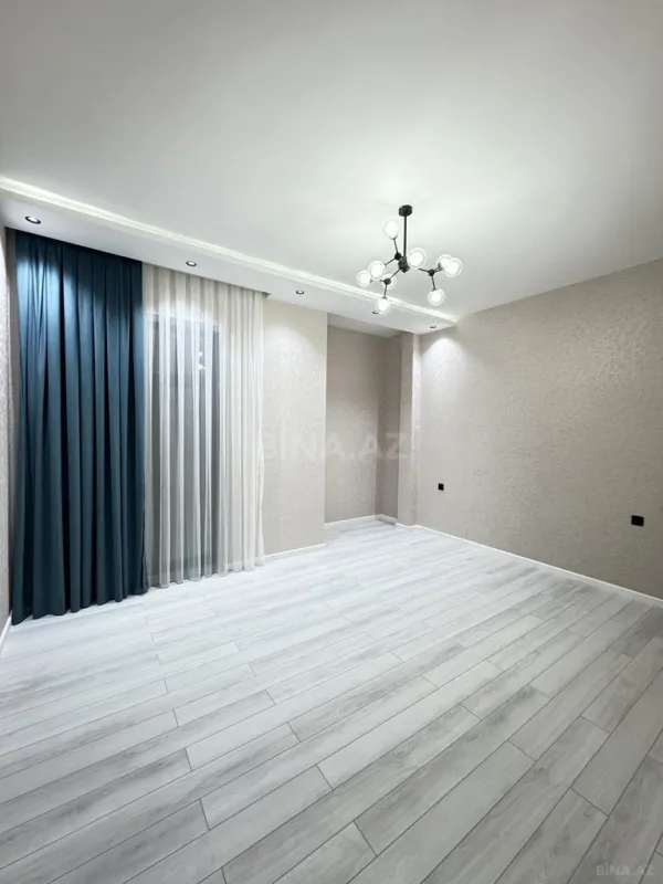 Satılır 4 otaqlı həyət evi 165 m²