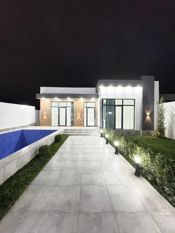 Satılır 4 otaqlı həyət evi 165 m²