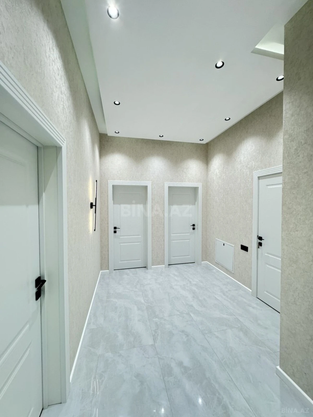 Satılır 4 otaqlı həyət evi 165 m²