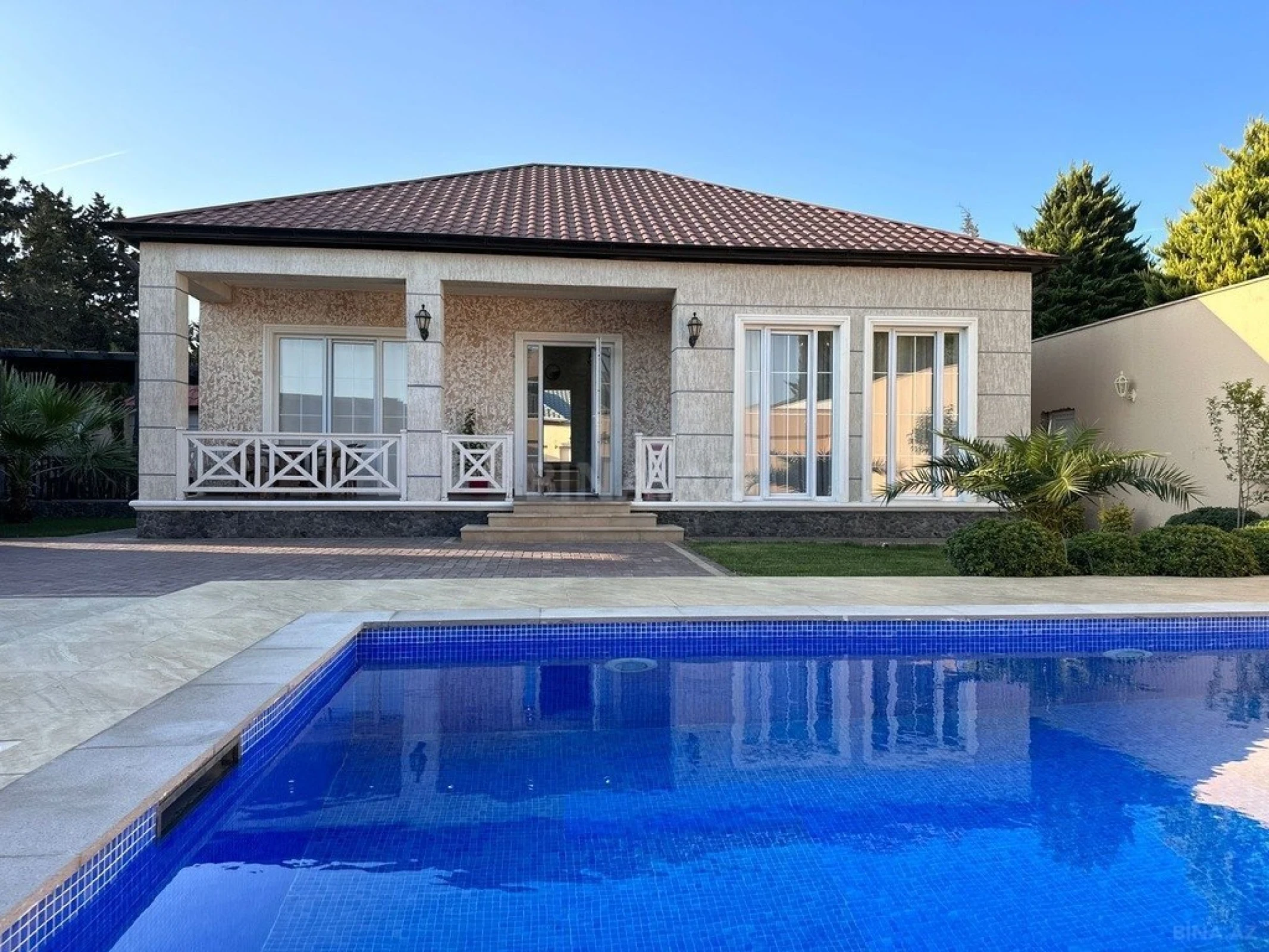 Kirayə verilir 4 otaqlı həyət evi 180 m²