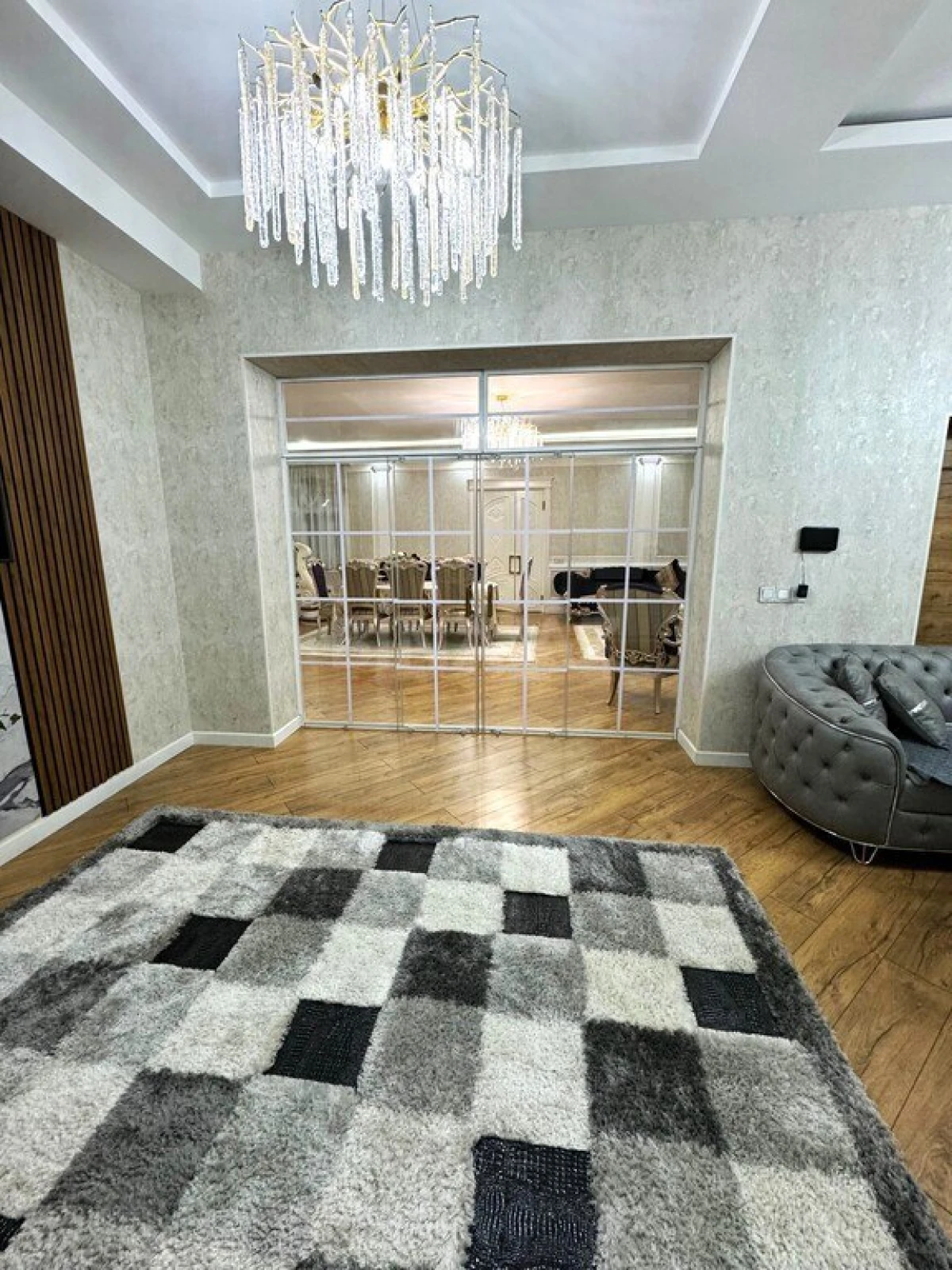 Satılır 7 otaqlı həyət evi 230 m²