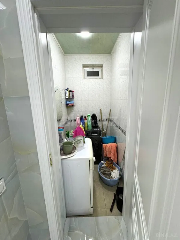 Satılır 7 otaqlı həyət evi 230 m²