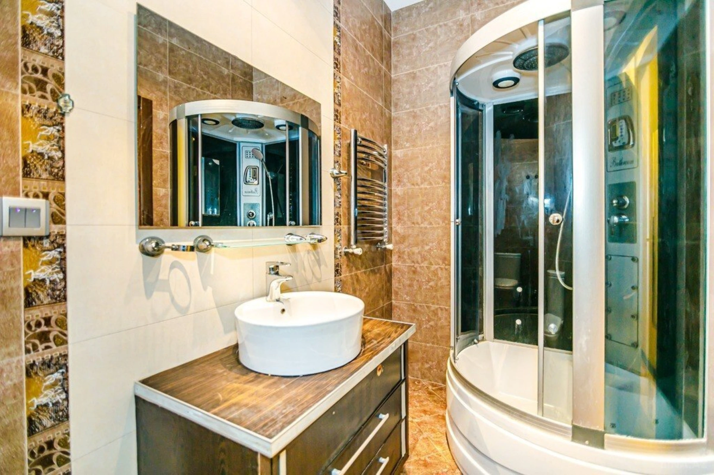 Kirayə verilir 4 otaqlı mənzil 210 m²