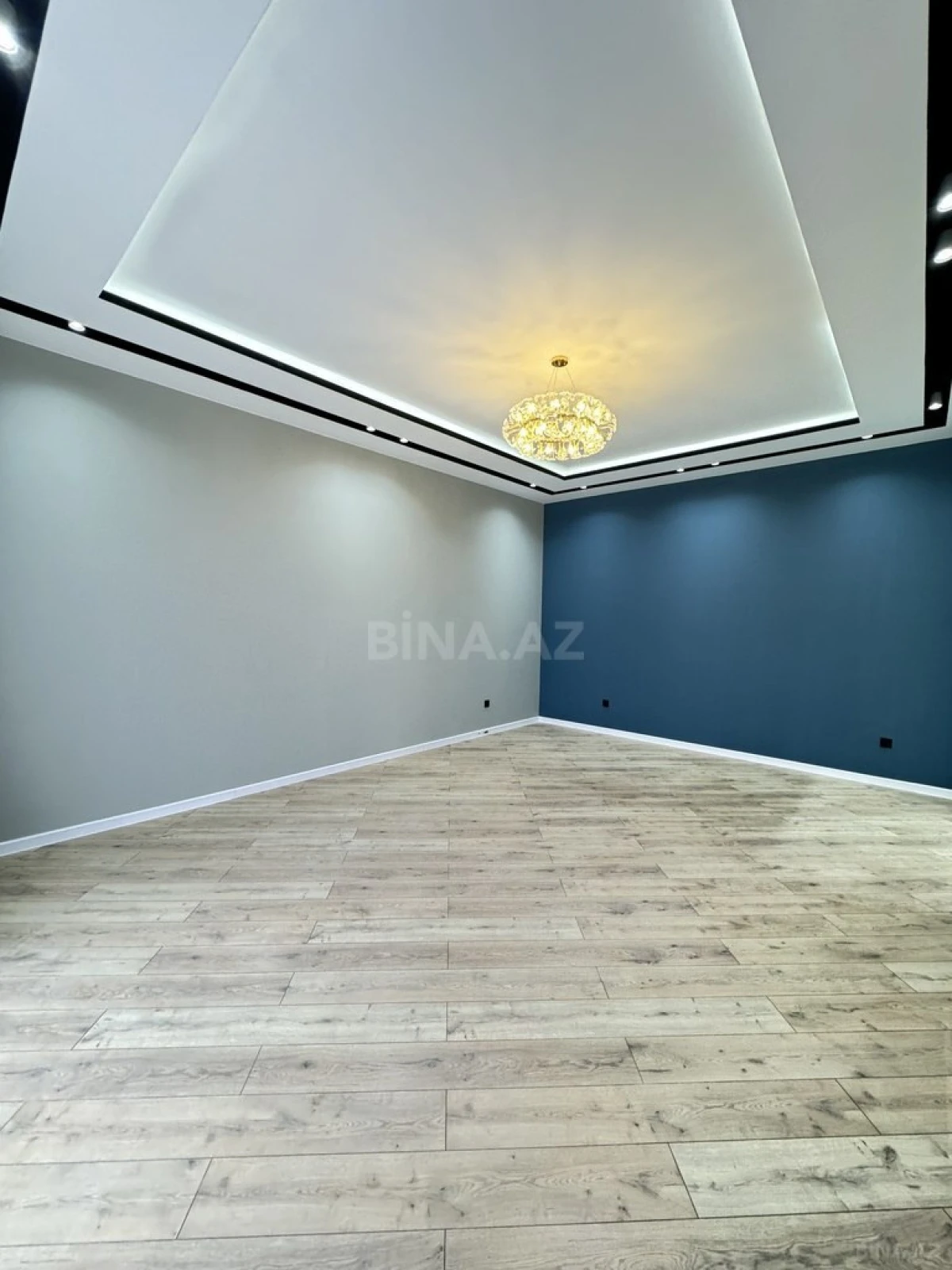 Satılır 4 otaqlı həyət evi 180 m²