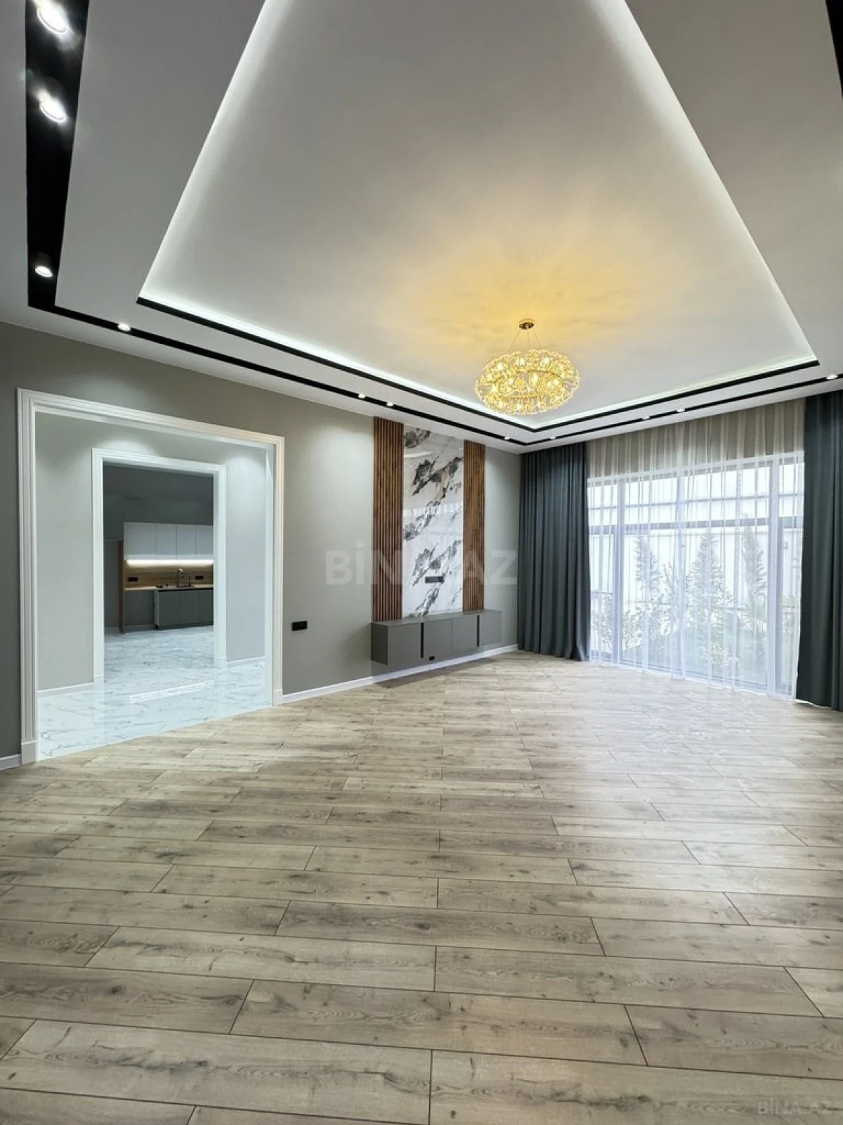 Satılır 4 otaqlı həyət evi 180 m²