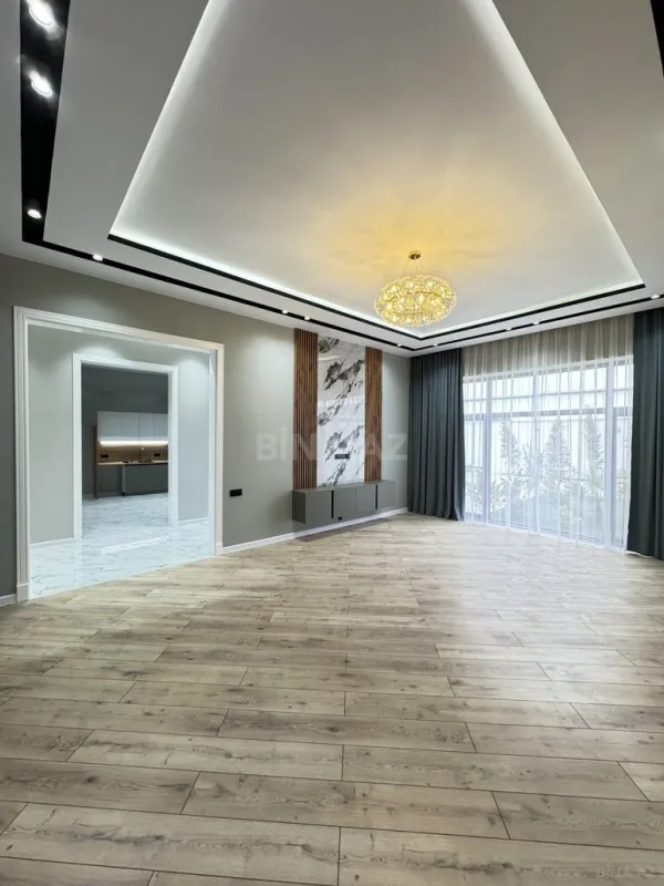 Satılır 4 otaqlı həyət evi 180 m²