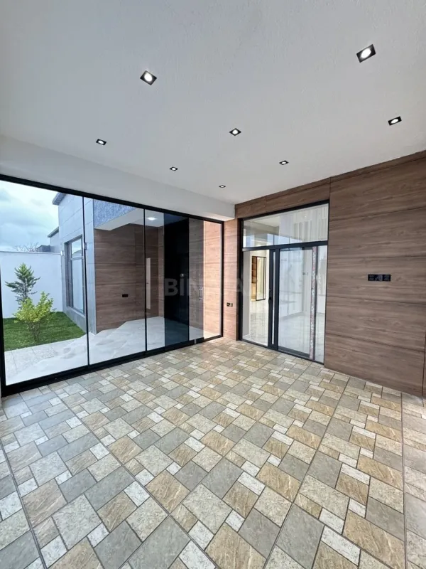 Satılır 4 otaqlı həyət evi 180 m²