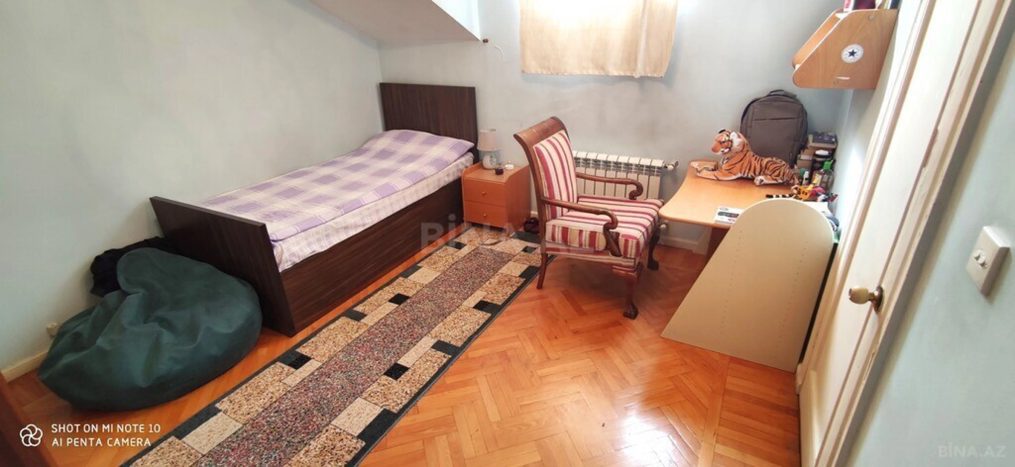 Satılır 5 otaqlı mənzil 192 m²