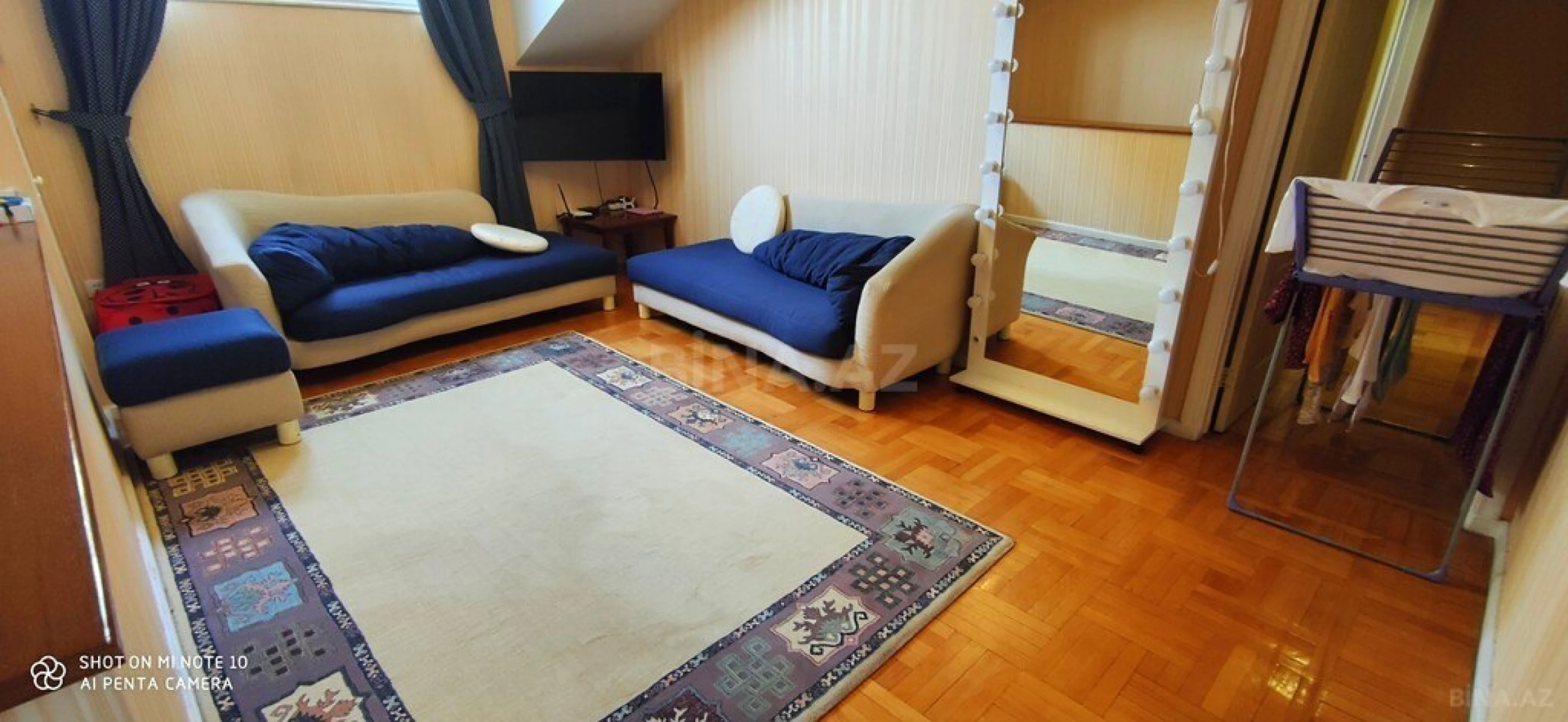 Satılır 5 otaqlı mənzil 192 m²