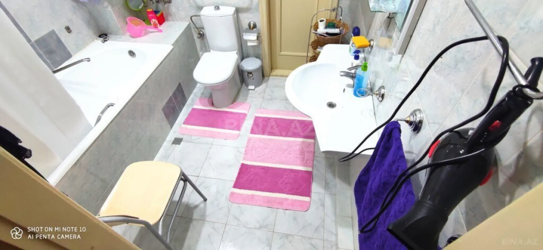 Satılır 5 otaqlı mənzil 192 m²