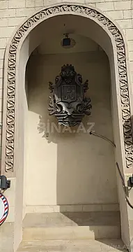 Satılır 5 otaqlı mənzil 192 m²