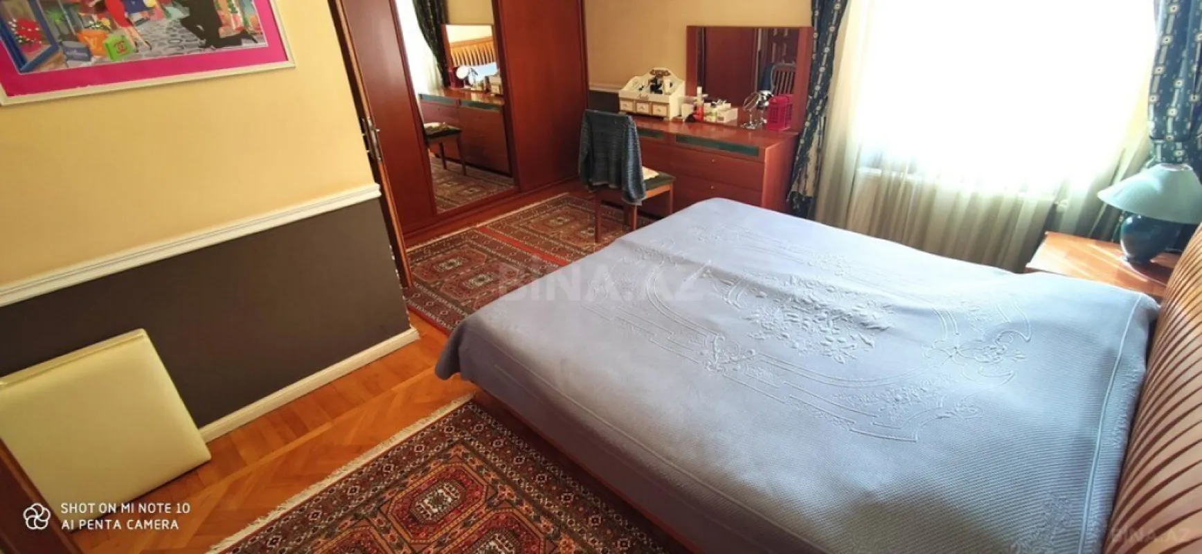 Satılır 5 otaqlı mənzil 192 m²