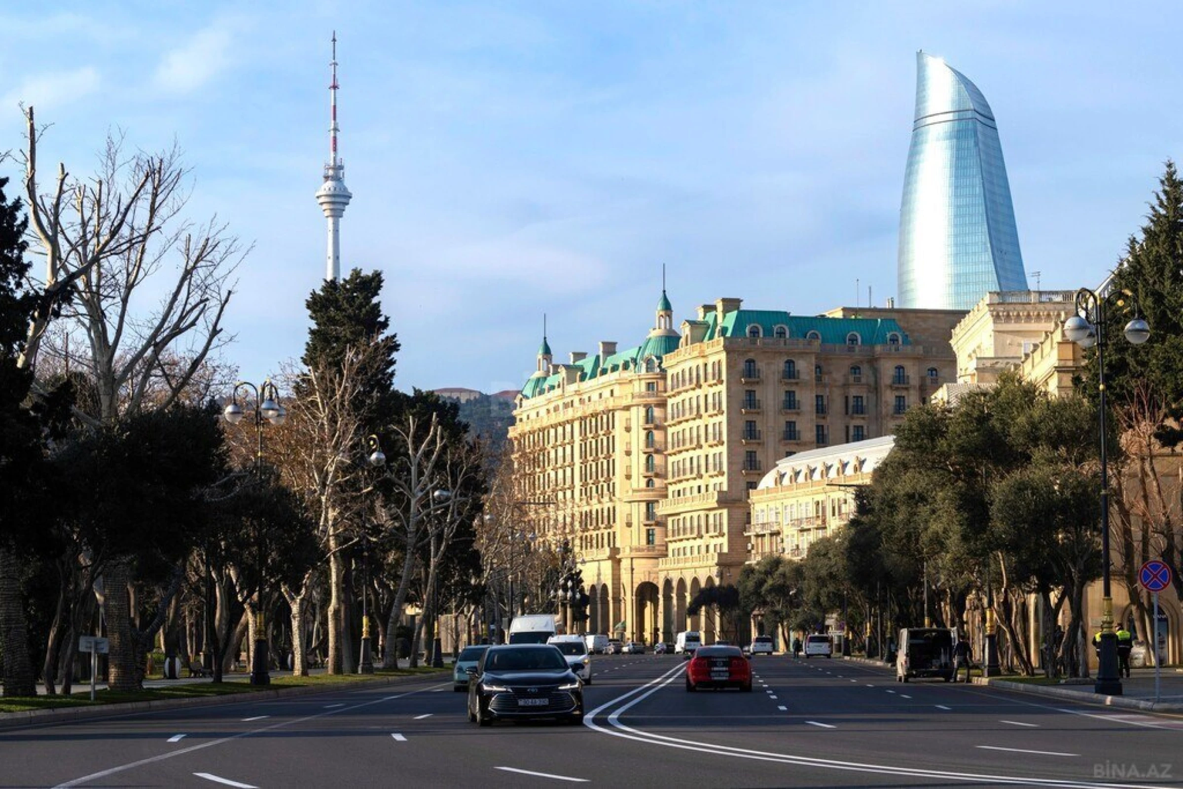 Satılır obyekt 1200 m²