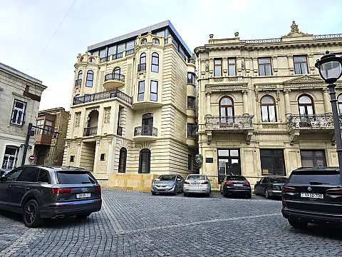 Satılır obyekt 1200 m² — Bakı, Səbail 1200.00 m²