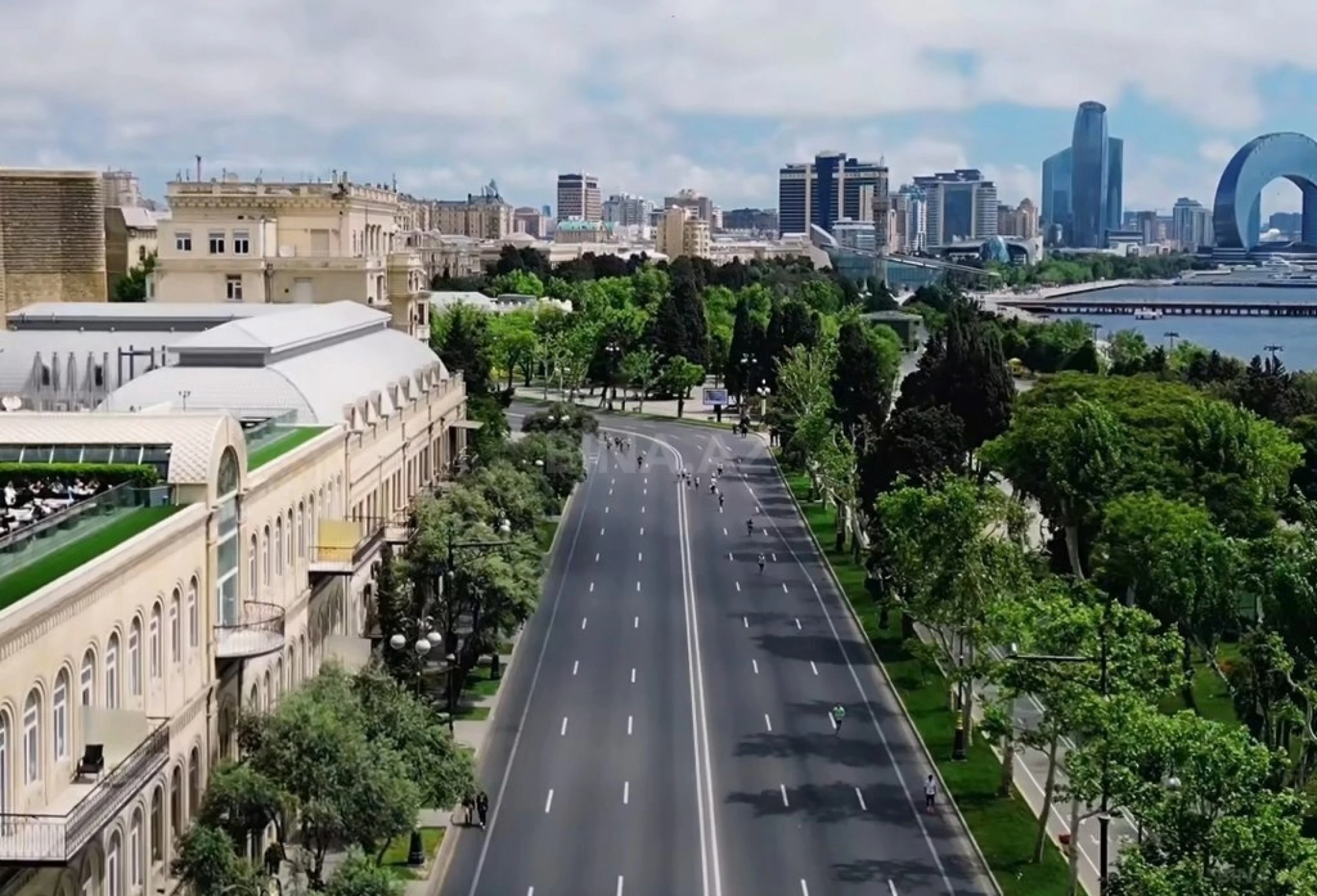 Satılır obyekt 1200 m²