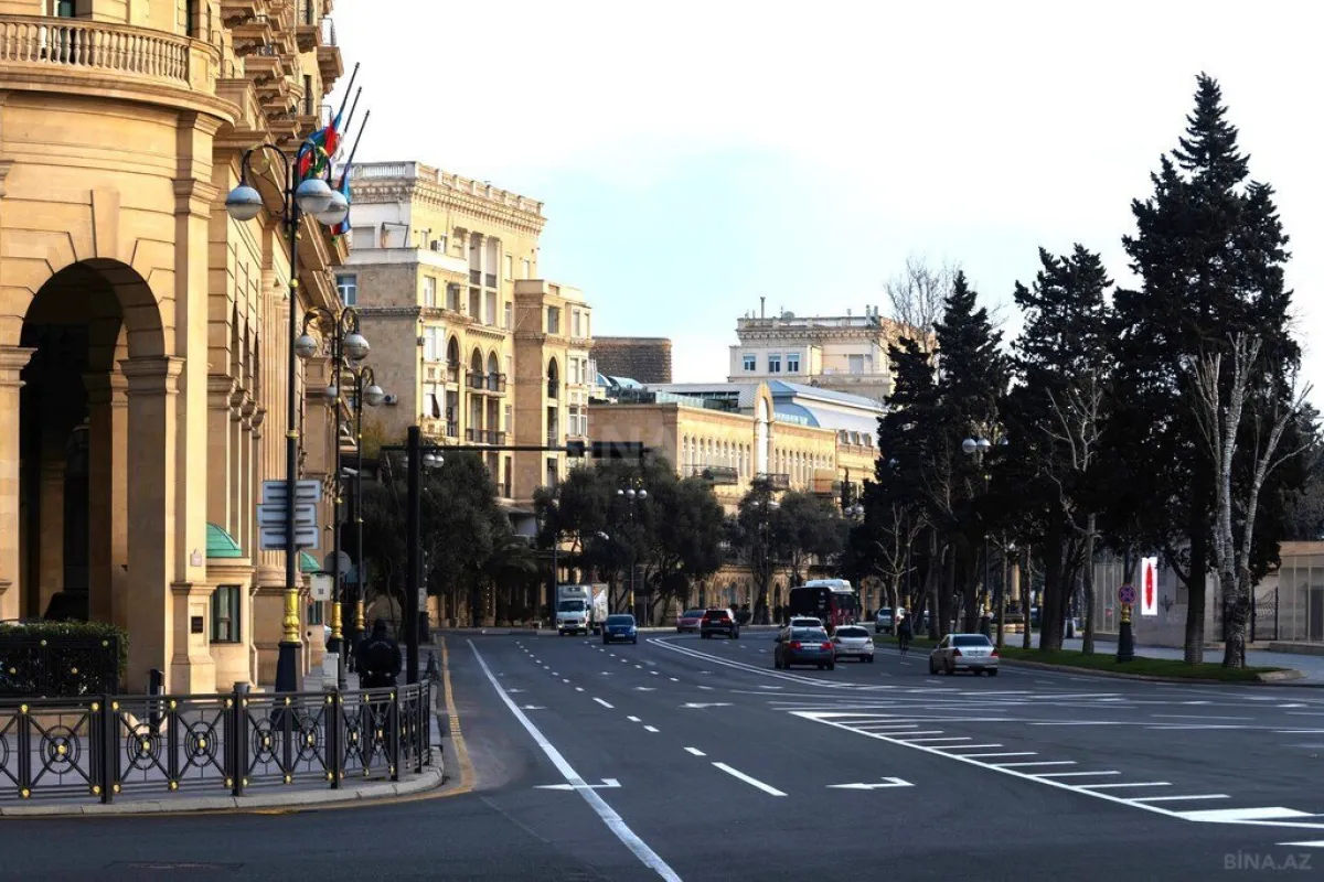 Satılır obyekt 1200 m²